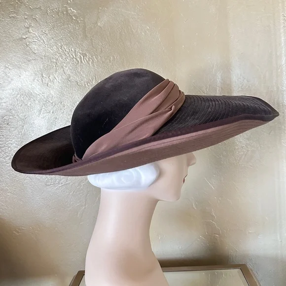 SENSATIONAL DESIGNER 1950s\' EGGPLANT COLOR VELOUR + TOPSTITCHED WIDE BRIM HAT SENSATIONAL DESIGNER 1950s main image 4